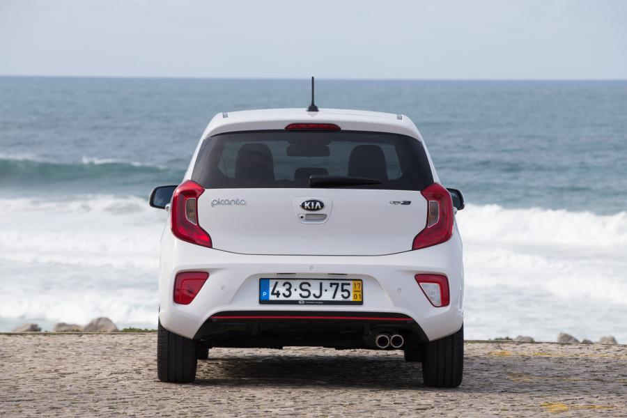  Kia Picanto GT Line 5-Door 2017 года  (WW) (фото 16 из 45)
